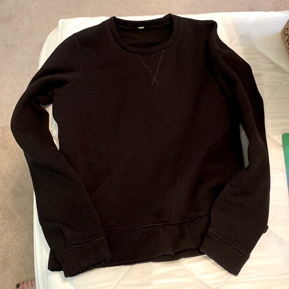 Black lulu sweatshirt - Picture 1 of 2